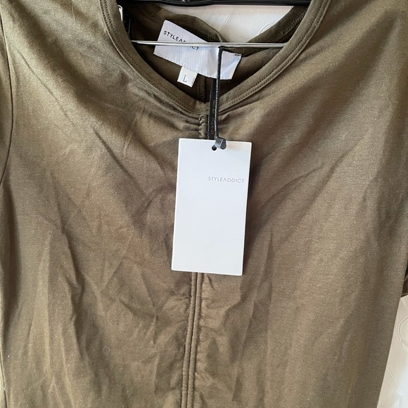 Style addictive Green tight fitted dress - Picture 3 of 3